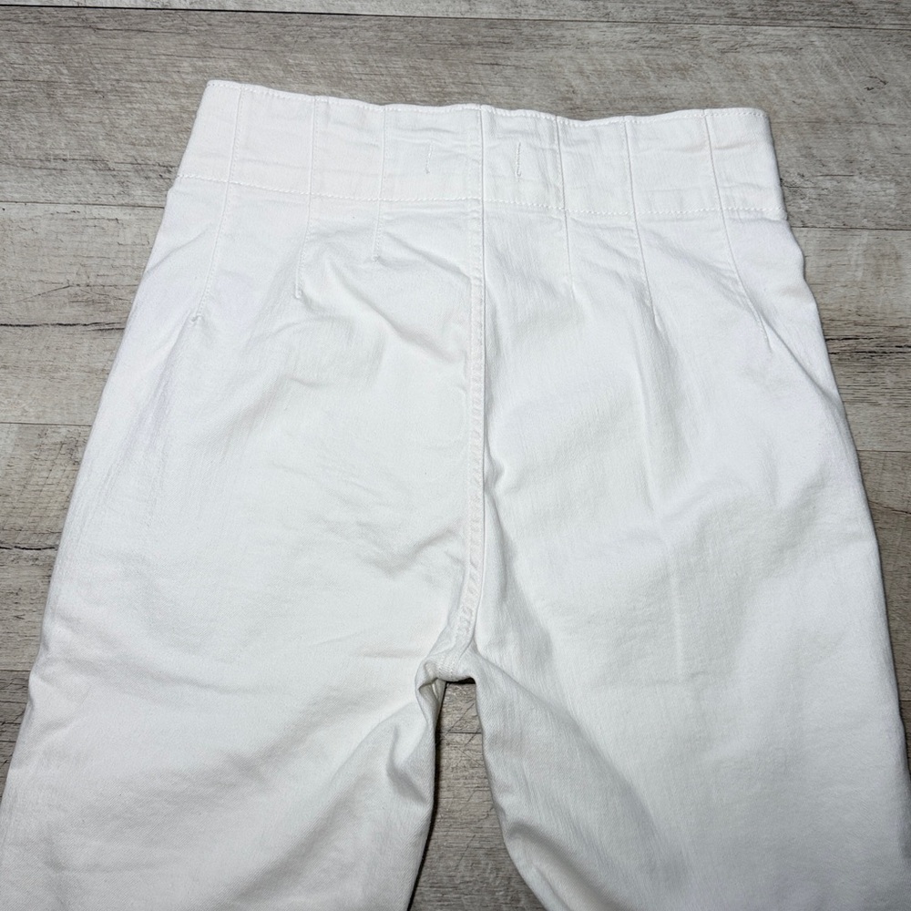 We The Free Snowy White Flare Jeans Size 31 - Picture 4 of 12